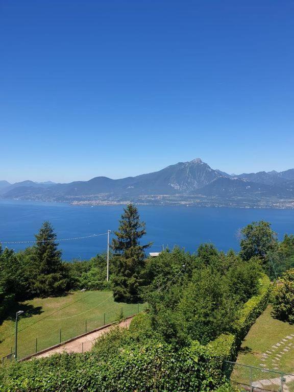 Residence Spighetta 2 Torri Del Benaco Bagian luar foto