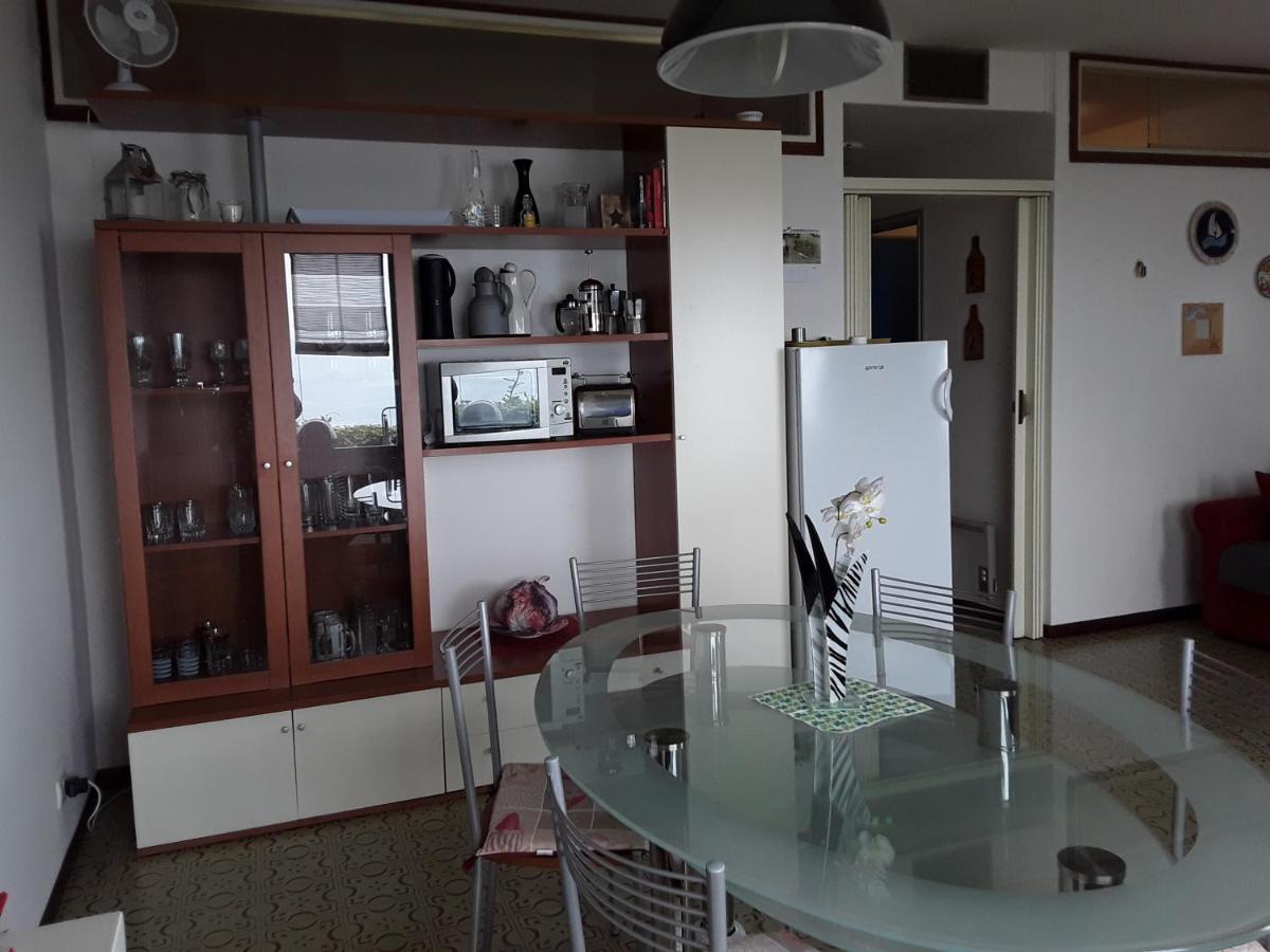 Residence Spighetta 2 Torri Del Benaco Bagian luar foto