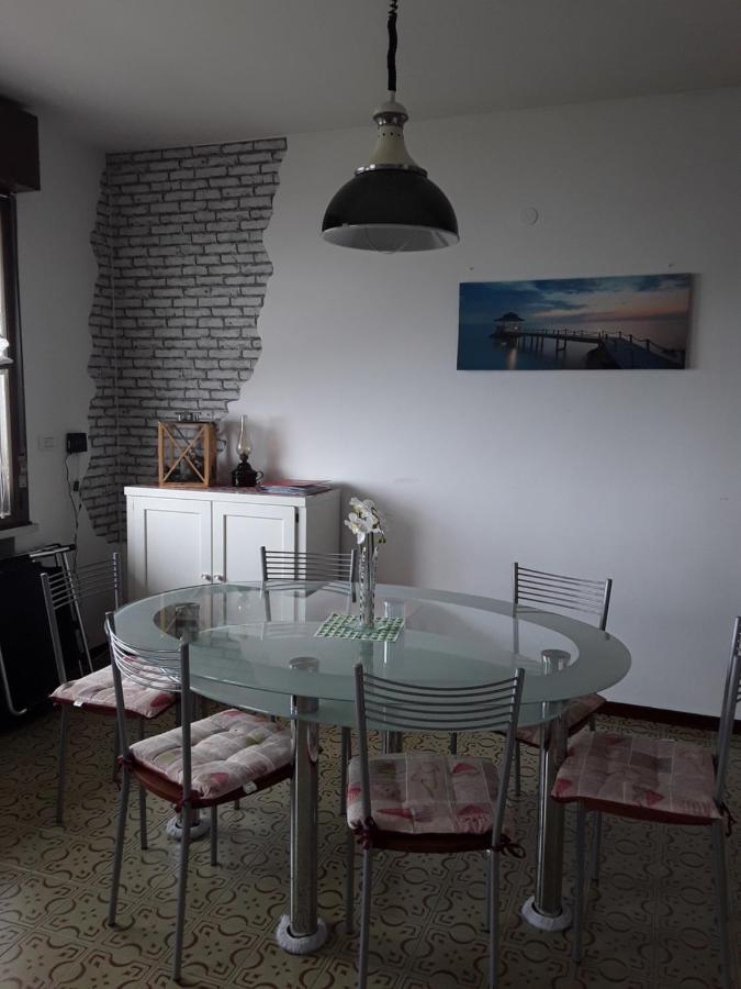 Residence Spighetta 2 Torri Del Benaco Bagian luar foto